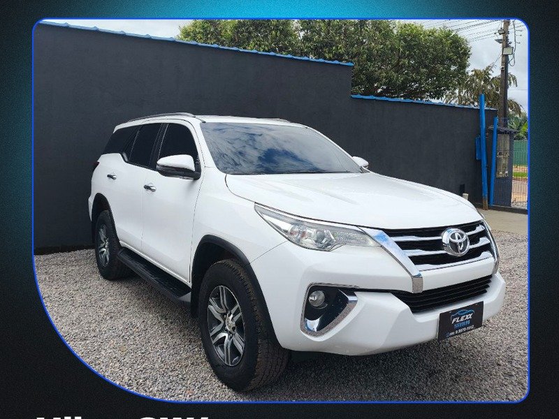 TOYOTA HILUX SW4